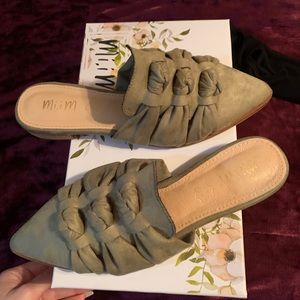 Miim slip on flats brand new!